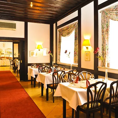 Purucker Hotel