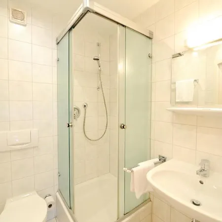 Purucker Hotel 3*